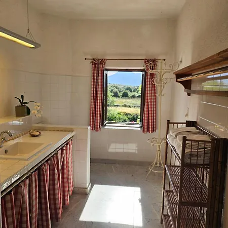 Apartment En Rez-de-jardin Montegrosso